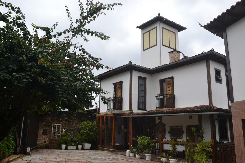 Pousada Gamarano ماريانا المظهر الخارجي الصورة